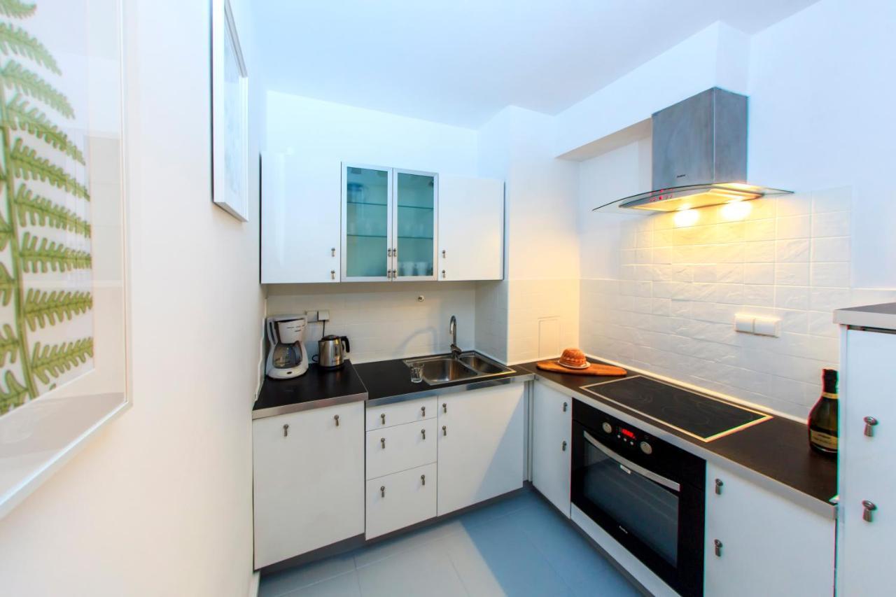 Comfy Apartment Dobra 54 Warszawa Zewnętrze zdjęcie